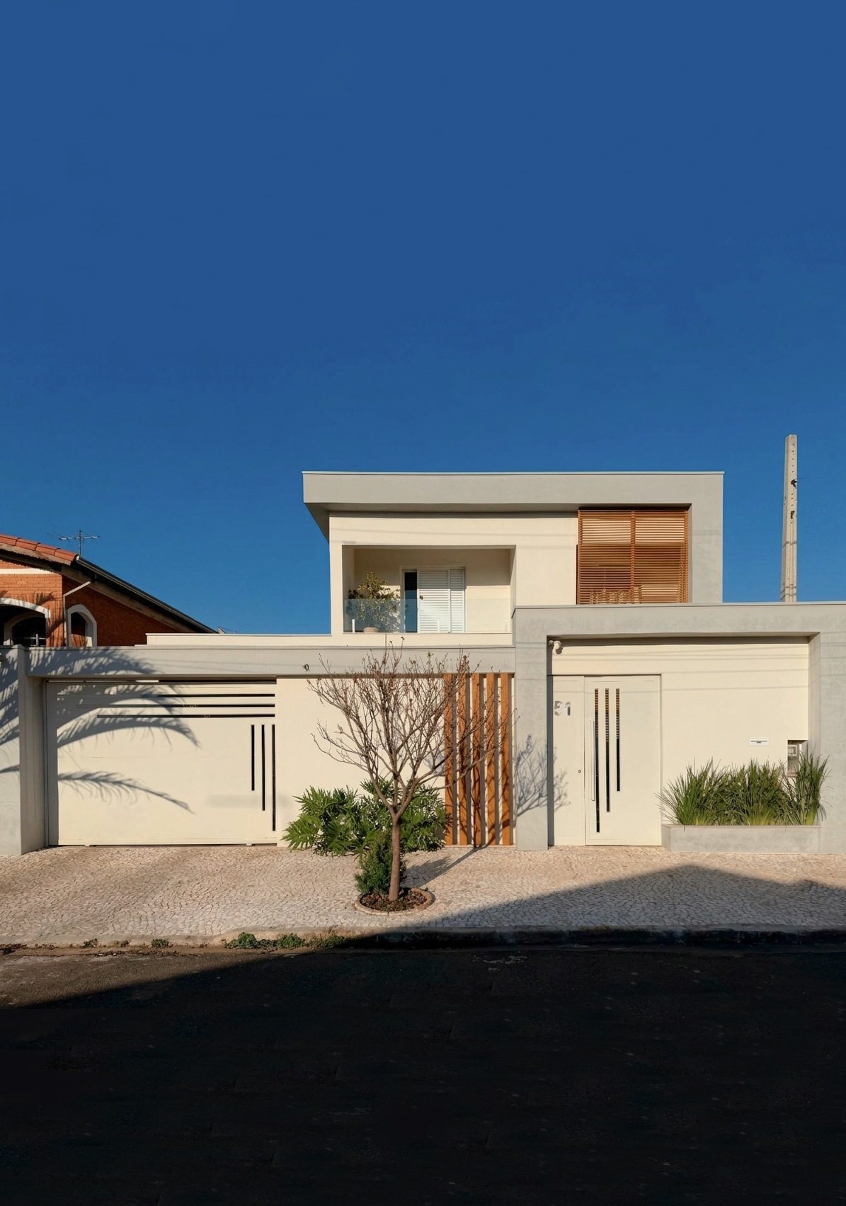 Fachada residencial reformada